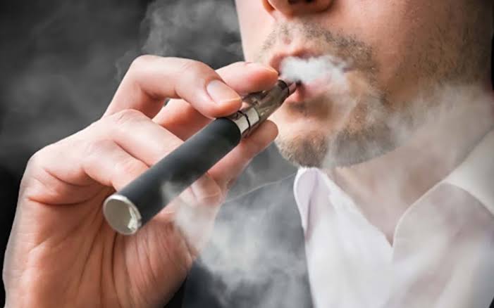 Vapeadores, un enorme engaño al consumidor, contienen 33 sustancias nocivas: Cofepris | NOTICIAS | Capital 21